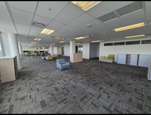 1,600M² OFFICE TO LET IN SANDTON CENTRAL